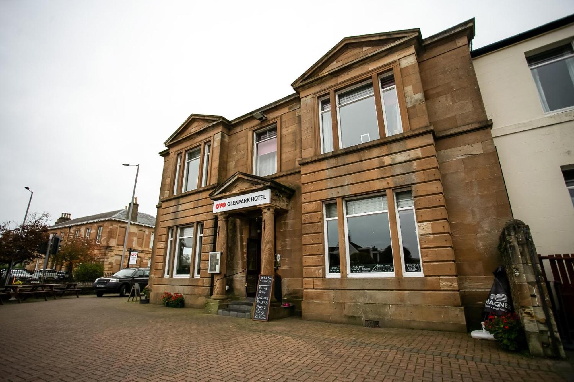 Oyo Glenpark Hotel, Ayr Central Exterior foto
